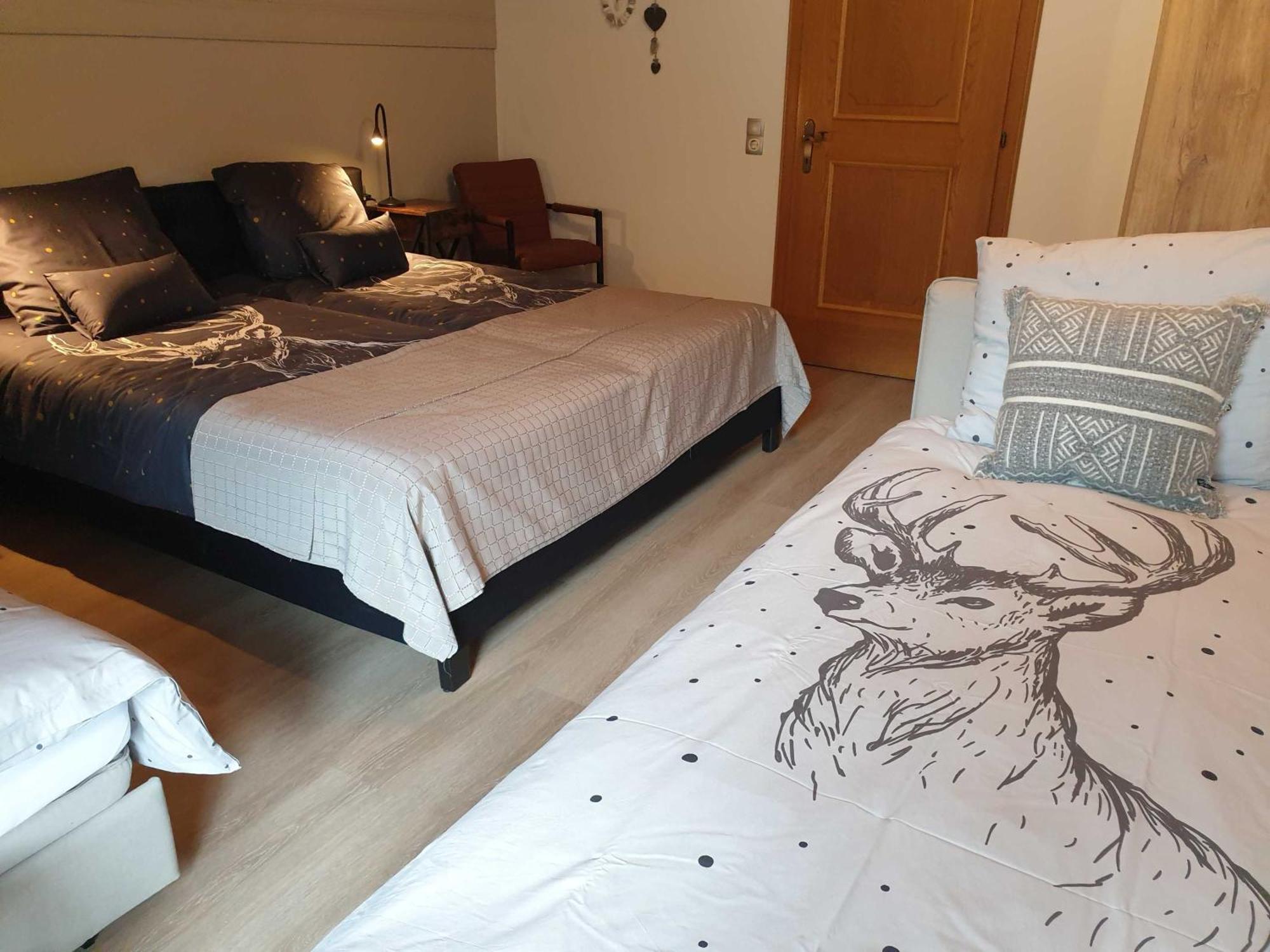 Haus Anna Ein Haus Mit Herz Fliess Phòng bức ảnh