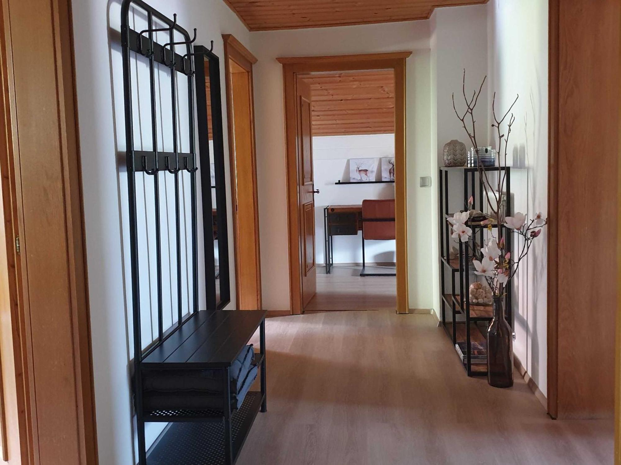 Haus Anna Ein Haus Mit Herz Fliess Phòng bức ảnh