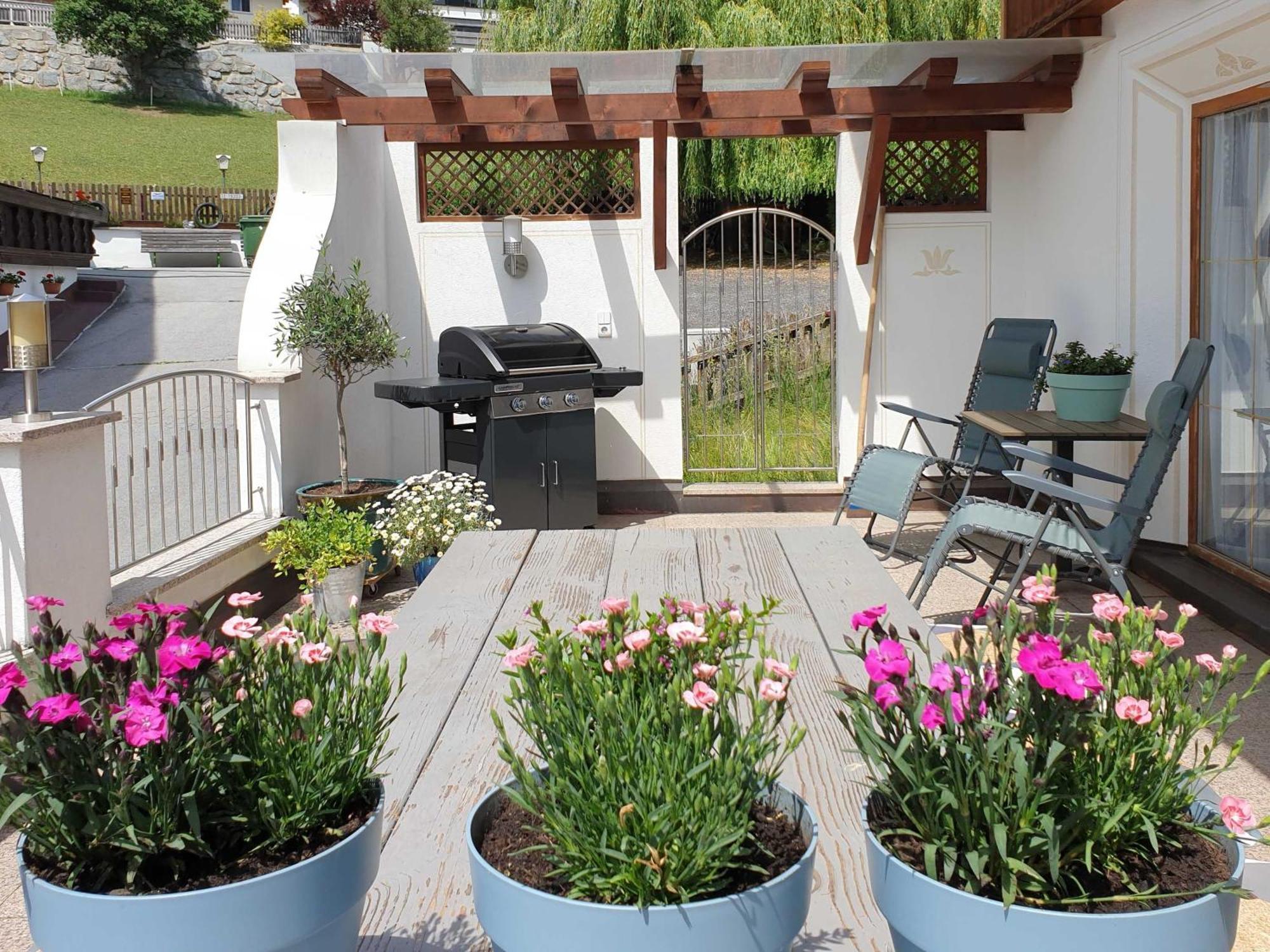 Haus Anna Ein Haus Mit Herz Fliess Phòng bức ảnh